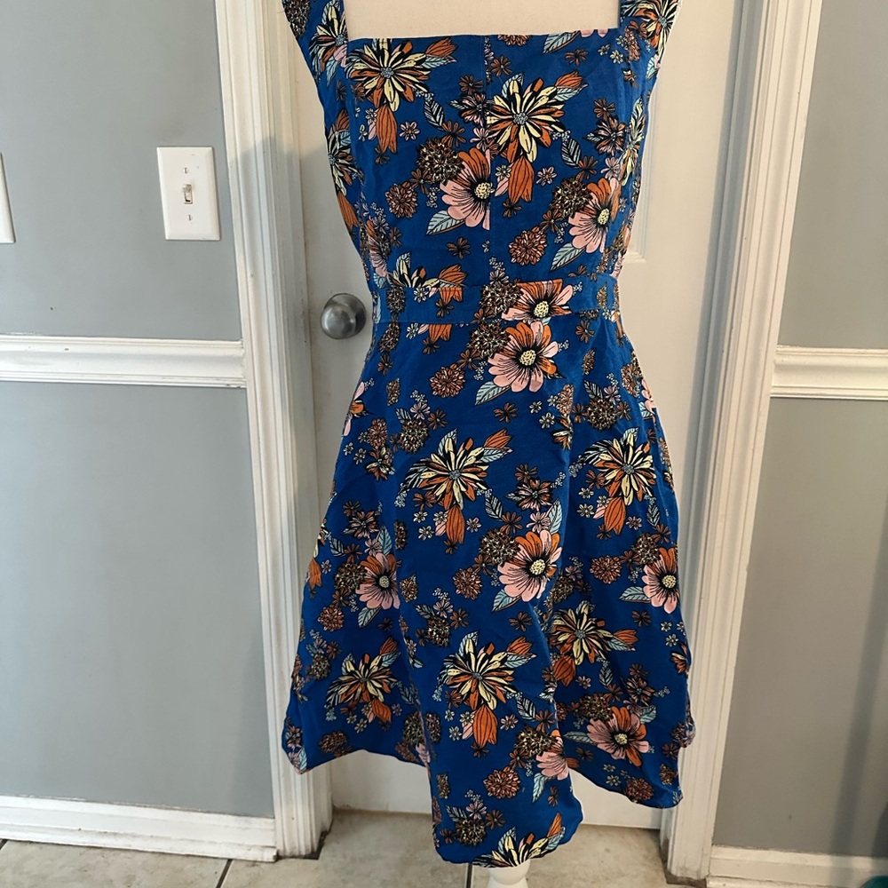 ModCloth Bursting With Optimism Dress | garden | cottage | retro - Picture 2 of 10